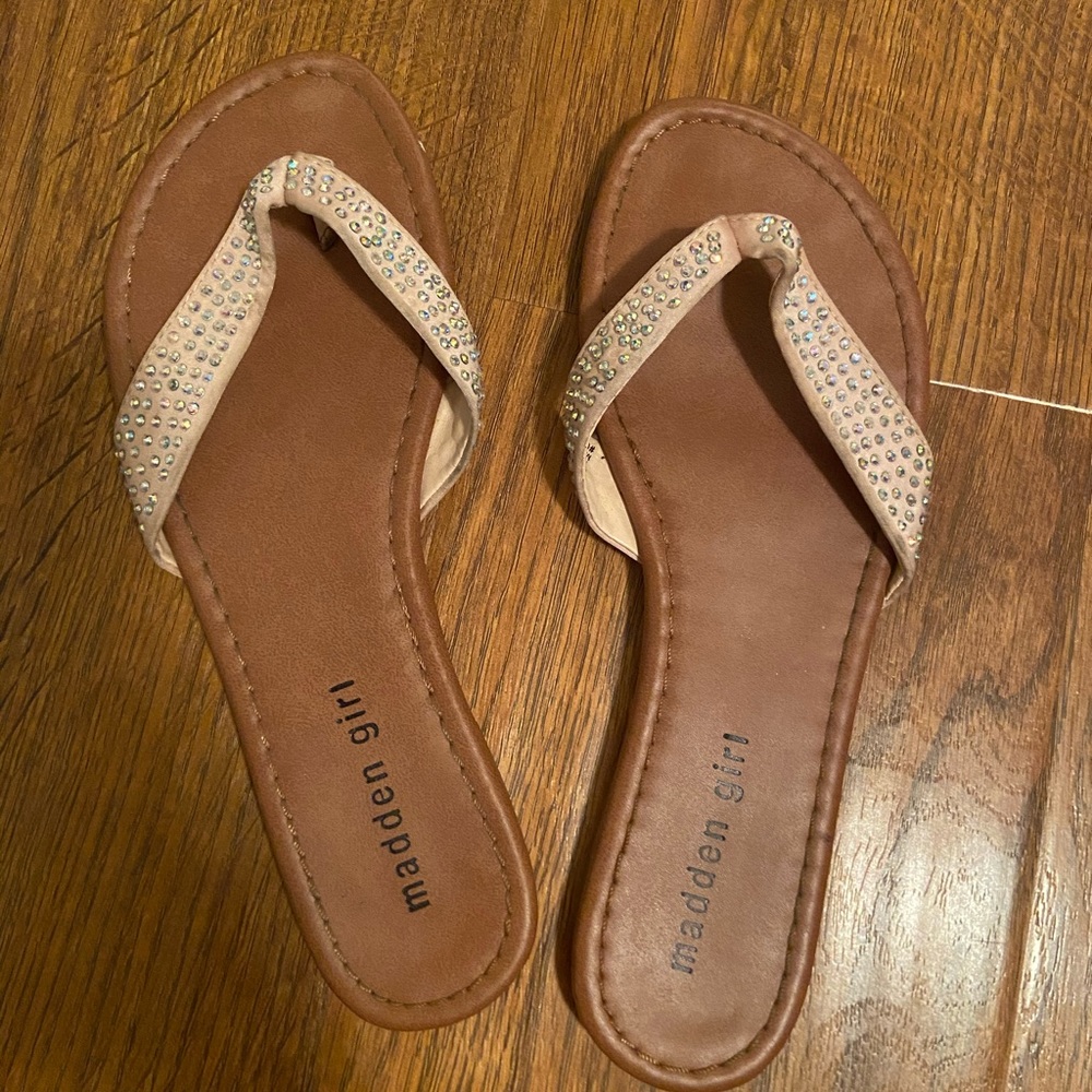 Madden Girl Flip Flops